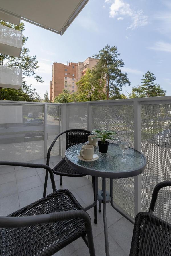 Comfy Apartment Pachonskiego With Parking In Krakow By Noclegi Renters Ngoại thất bức ảnh