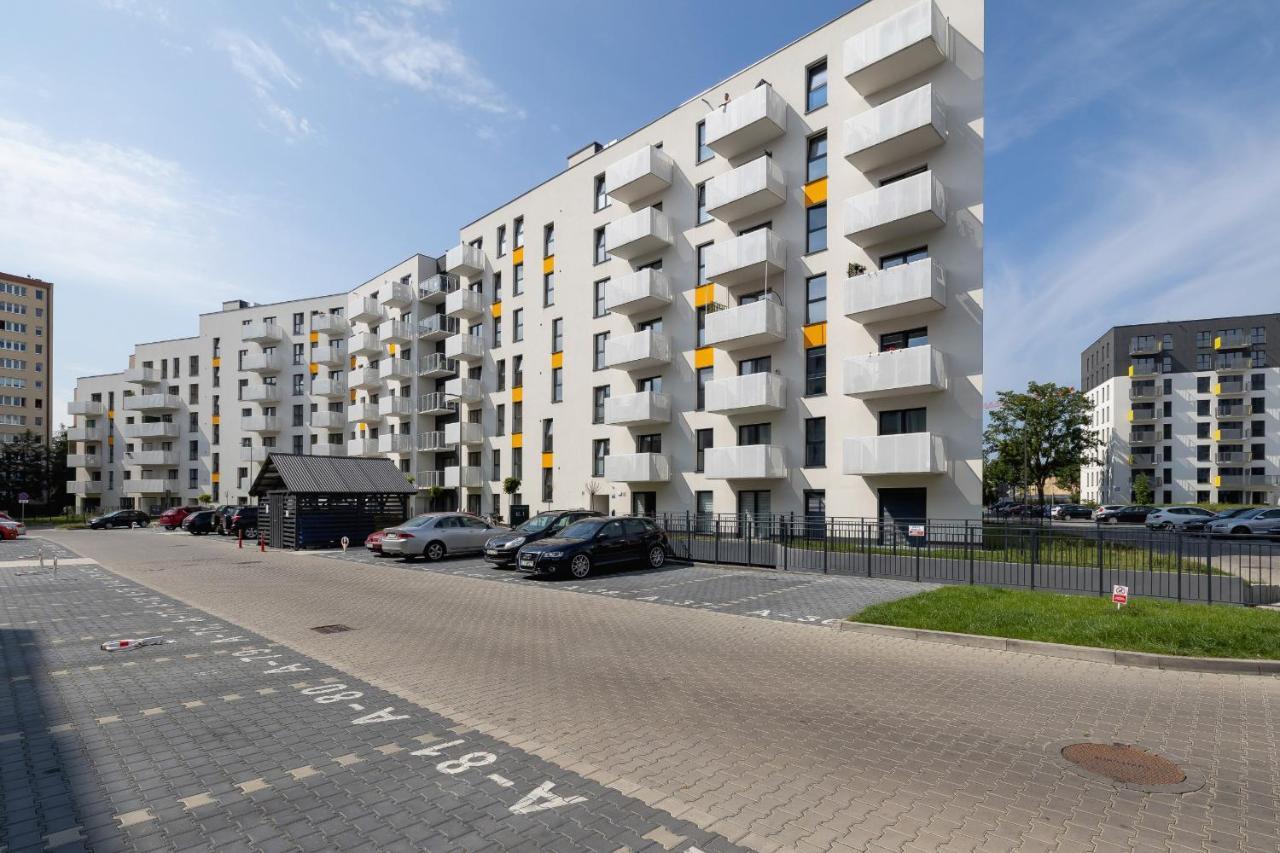 Comfy Apartment Pachonskiego With Parking In Krakow By Noclegi Renters Ngoại thất bức ảnh